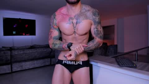 Frank Farrell. Hey remember to give me a thumbs up Ty online show from 02-28-25, 01:37