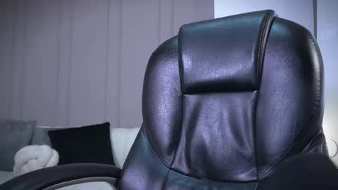 Frank Farrell. Hey remember to give me a thumbs up Ty online show from 11-08-25, 10:41