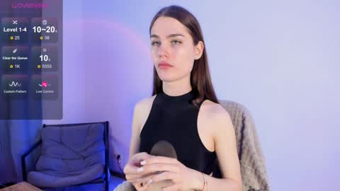 Snapshot of frankie_reese chatting on 12-03-24, 12:49 Frankie online show from 12-03-24, 12:49