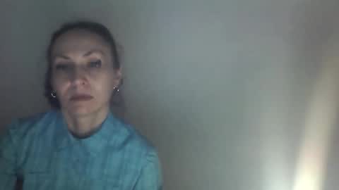 frankieteasing online show from 11-19-25, 08:20