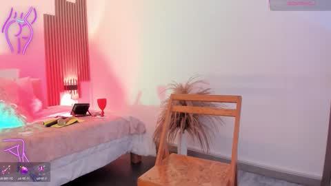 Fransheska online show from 11-25-25, 02:39