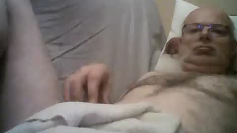 Snapshot of franznaked chatting on 02-22-25, 10:52 Frantz online show from 02-22-25, 10:52