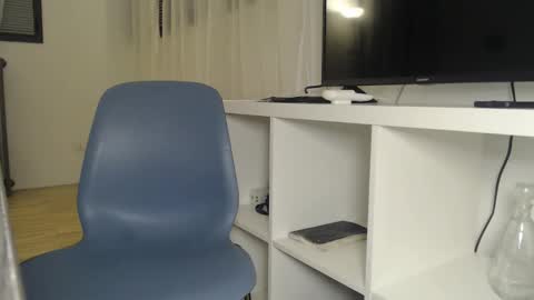 Snapshot of frasalv chatting on 12-05-25, 05:20 francescosal online show from 12-05-25, 05:20