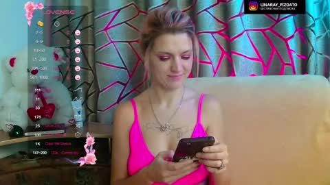 Snapshot of frashpie chatting on 12-02-24, 12:09 FrashPie online show from 12-02-24, 12:09