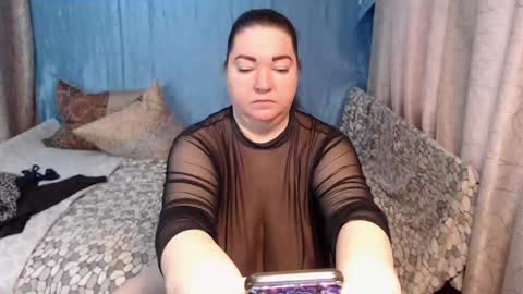 frau_becky online show from 12-23-25, 07:39
