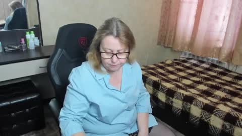 Snapshot of fraumartha chatting on 02-08-25, 10:07 FrauMartha online show from 02-08-25, 10:07