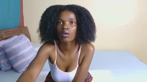 Nessa-Independent model online show from 01-05-25, 06:02