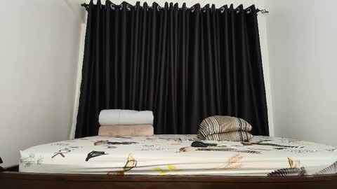 freaky_bunnies online show from 02-07-26, 07:28