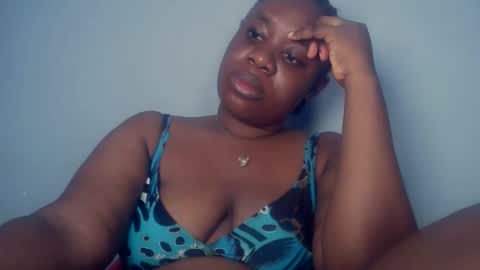 Snapshot of freaky_slut5 chatting on 01-11-26, 03:55 freaky slut5 online show from 01-11-26, 03:55