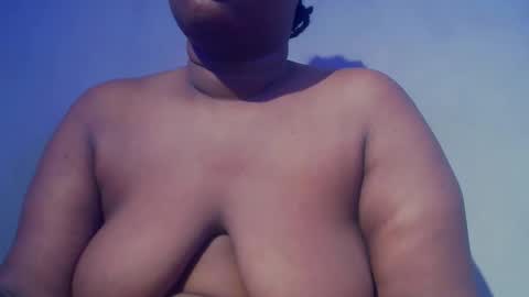 Snapshot of freaky_slut5 chatting on 02-15-26, 04:09 freaky slut5 online show from 02-15-26, 04:09