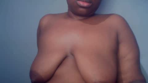 Snapshot of freaky_slut5 chatting on 02-16-26, 06:37 freaky slut5 online show from 02-16-26, 06:37