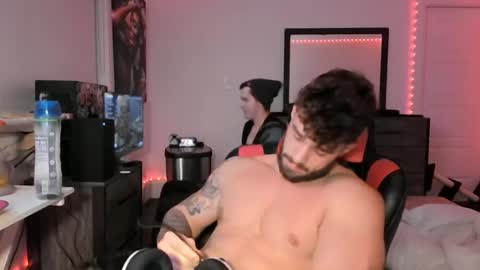 Snapshot of freakyfitking chatting on 12-11-24, 01:37 freakyfitking online show from 12-11-24, 01:37