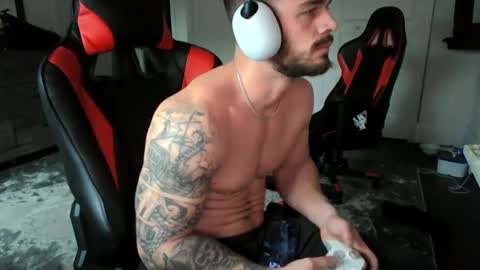 Snapshot of freakyfitking chatting on 01-20-25, 06:21 freakyfitking online show from 01-20-25, 06:21