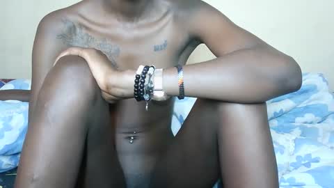 Snapshot of freakyriry chatting on 10-17-25, 08:28 freakyriry online show from 10-17-25, 08:28