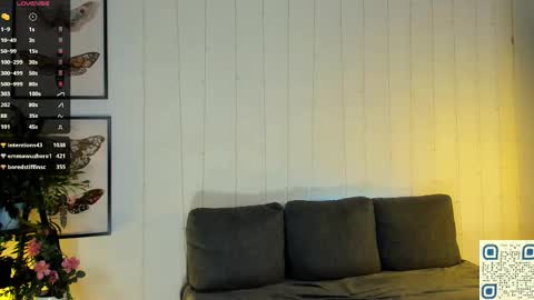 Diyana online show from 03-10-25, 01:23