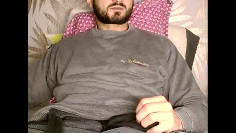 Snapshot of fred4games77 chatting on 12-16-24, 05:00 fred online show from 12-16-24, 05:00