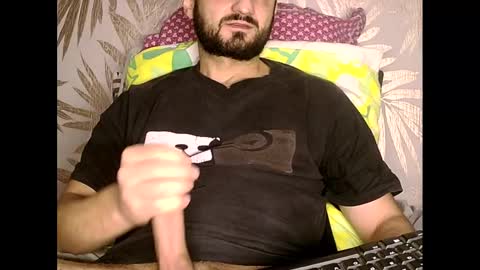 Snapshot of fred4games77 chatting on 12-19-24, 04:02 fred online show from 12-19-24, 04:02