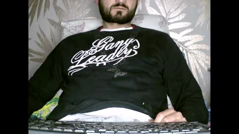 Snapshot of fred4games77 chatting on 01-26-25, 12:37 fred online show from 01-26-25, 12:37