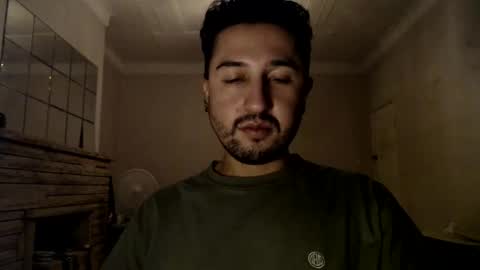 Snapshot of fred_555 chatting on 02-14-25, 02:33 fred_555 online show from 02-14-25, 02:33