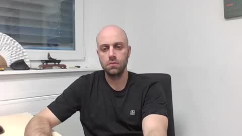 freddow online show from 11-05-25, 03:34