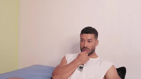 Snapshot of freddsexxx chatting on 03-08-25, 02:51 FredSeXXX online show from 03-08-25, 02:51