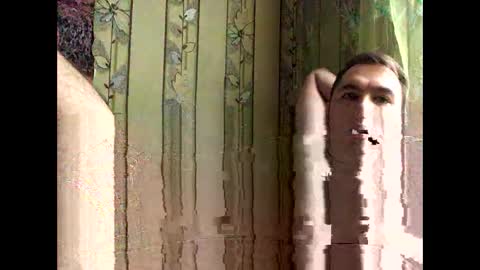 Snapshot of fredi_sweet chatting on 10-28-25, 07:12 Fredi online show from 10-28-25, 07:12