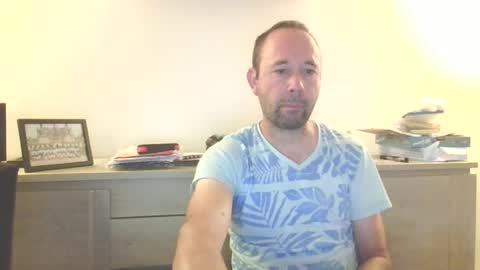 Snapshot of fredodu41 chatting on 07-24-26, 04:10 fredodu41 online show from 07-24-26, 04:10