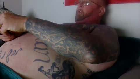 Freebird739 online show from 11-19-25, 08:36