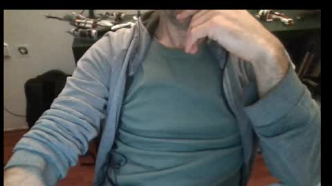 Snapshot of freebirdbruchus chatting on 03-01-26, 08:44 Freebirdbruchus online show from 03-01-26, 08:44