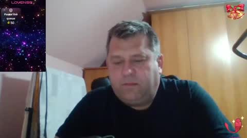 Snapshot of freeboy80180 chatting on 02-14-25, 06:51 freeboy80180 online show from 02-14-25, 06:51