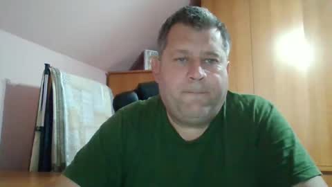 Snapshot of freeboy80180 chatting on 11-23-25, 08:36 freeboy80180 online show from 11-23-25, 08:36