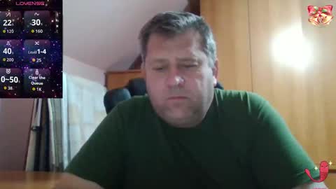 Snapshot of freeboy80180 chatting on 12-17-25, 07:20 freeboy80180 online show from 12-17-25, 07:20