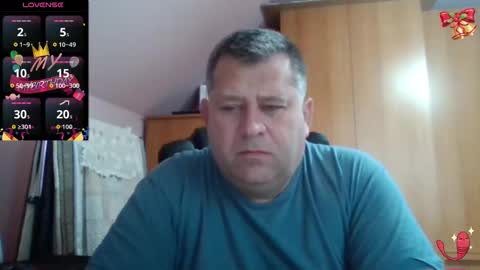 Snapshot of freeboy80180 chatting on 12-20-25, 10:11 freeboy80180 online show from 12-20-25, 10:11