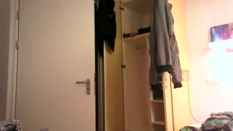 Matricks seven online show from 12-19-25, 05:53