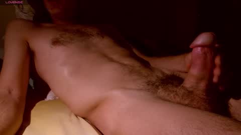 Snapshot of freemy_cebwam chatting on 09-12-25, 10:10 Duckmysick online show from 09-12-25, 10:10