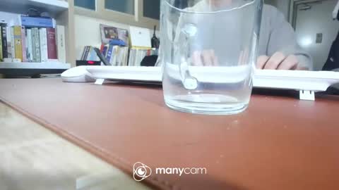 Snapshot of freeuptopia2 chatting on 02-16-25, 02:32 K-Dick online show from 02-16-25, 02:32