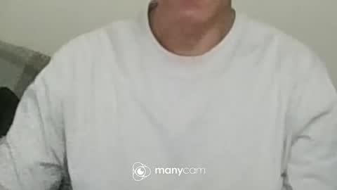 Snapshot of freeuptopia2 chatting on 10-15-25, 08:03 K-Dick online show from 10-15-25, 08:03