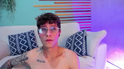 Xavier online show from 11-28-25, 08:22