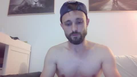 french_truck online show from 04-18-26, 07:58