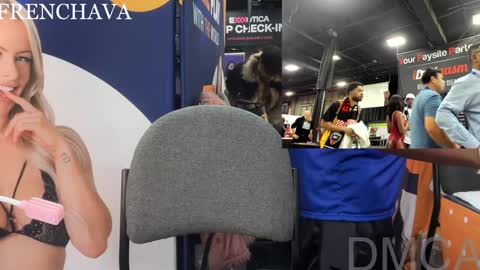 Ava online show from 10-25-25, 06:35