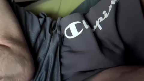 frenchymontreal online show from 11-01-25, 08:44