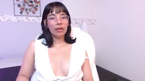 Snapshot of fresaanix chatting on 10-11-25, 12:54 fresaanix online show from 10-11-25, 12:54