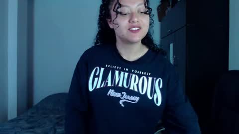 Snapshot of freud_x_louise1 chatting on 12-24-24, 02:10 Louise  online show from 12-24-24, 02:10