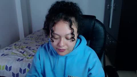 Snapshot of freud_x_louise1 chatting on 01-13-25, 10:25 Louise  online show from 01-13-25, 10:25