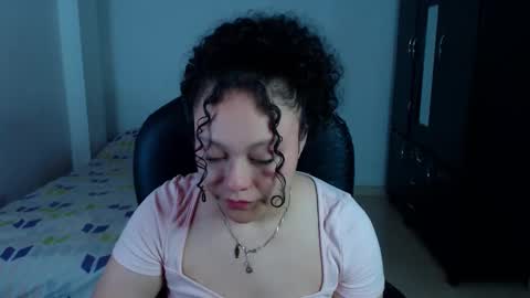 Louise  online show from 12-19-25, 11:17