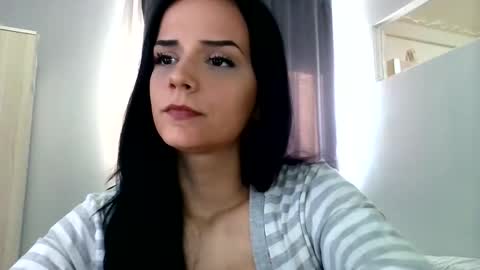 Freya online show from 02-21-25, 10:07