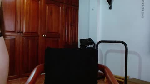 freyanatural online show from 09-09-25, 05:34