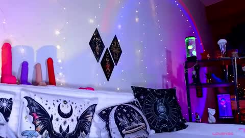 Freya online show from 02-24-25, 05:00