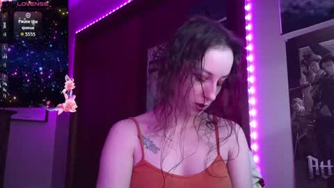 Snapshot of freythegemini chatting on 10-01-25, 02:39 FreyaTheGemini online show from 10-01-25, 02:39