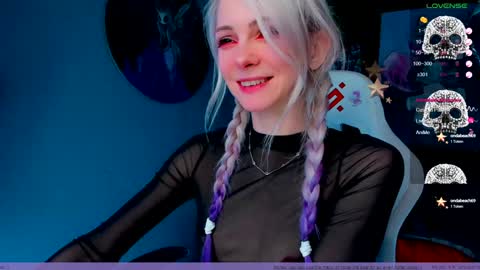 Frida A boost to fortune for the one who gives a thumbs up and a bonus lucky for those who support me by joining the fanclub online show from 02-02-25, 01:45